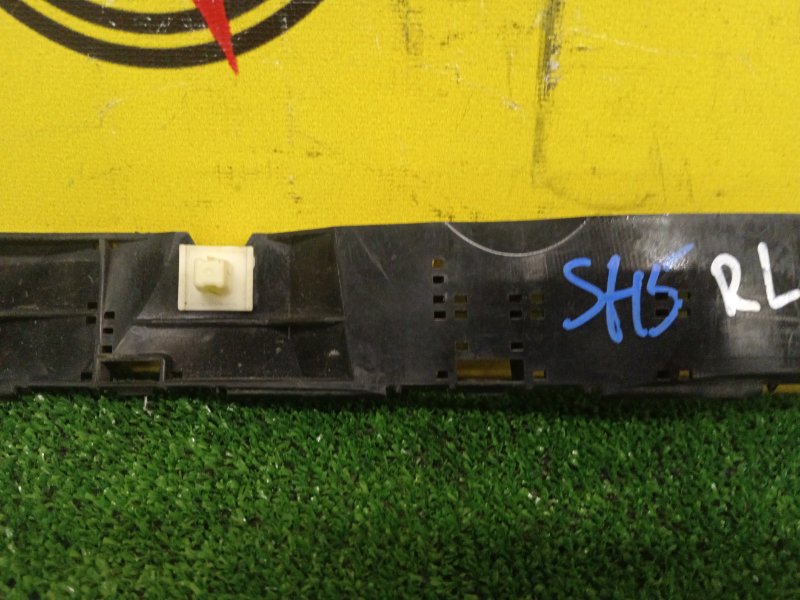 Клипса бампера, 500 рублей, Красноярск