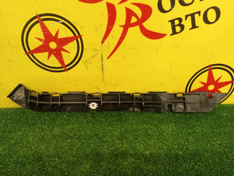 Клипса бампера, 500 рублей, Красноярск