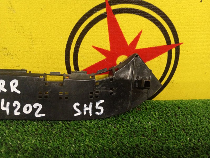 Клипса бампера, 500 рублей, Красноярск