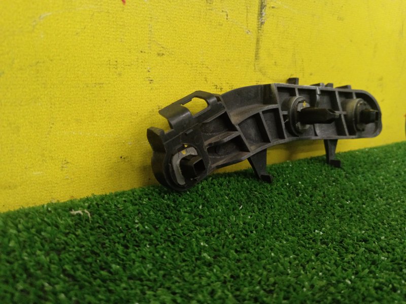 Клипса бампера, 500 рублей, Красноярск