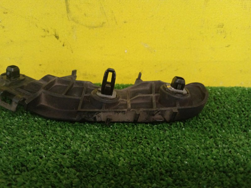 Клипса бампера, 500 рублей, Красноярск