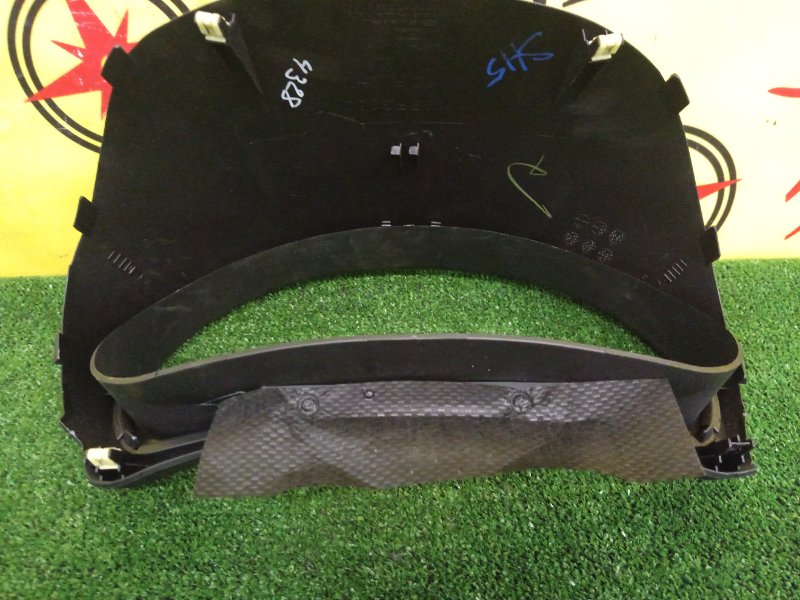 Консоль панели приборов, 500 рублей, Красноярск