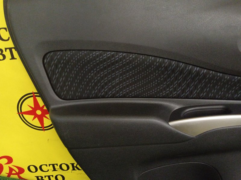 Обшивка боковой двери, 500 рублей, Красноярск