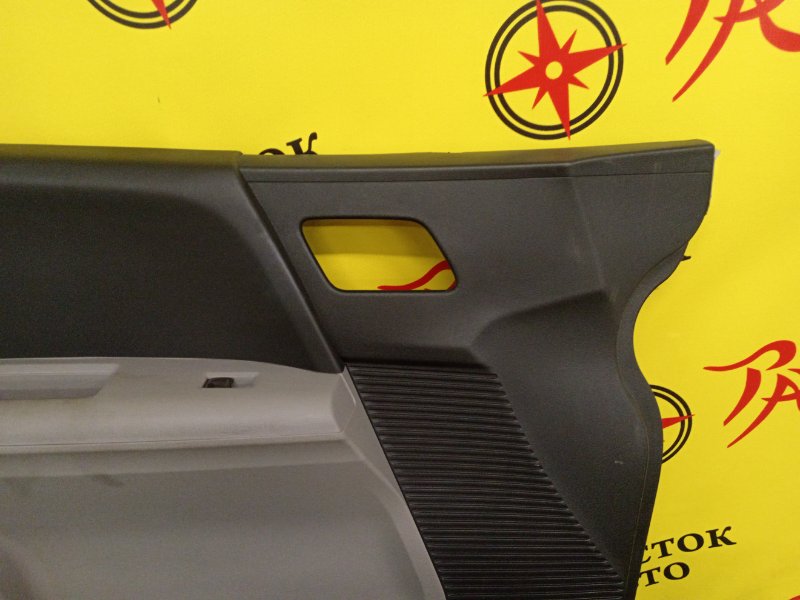 Обшивка боковой двери, 500 рублей, Красноярск