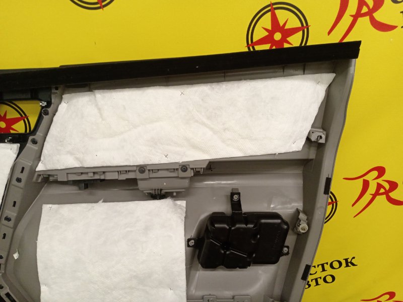 Обшивка боковой двери, 500 рублей, Красноярск