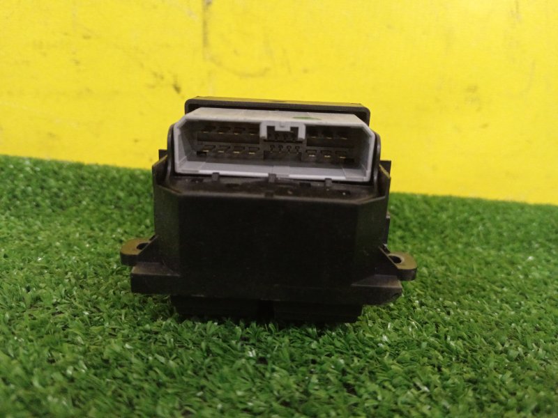 Блок управления стеклоподъемниками, 250 рублей, Красноярск