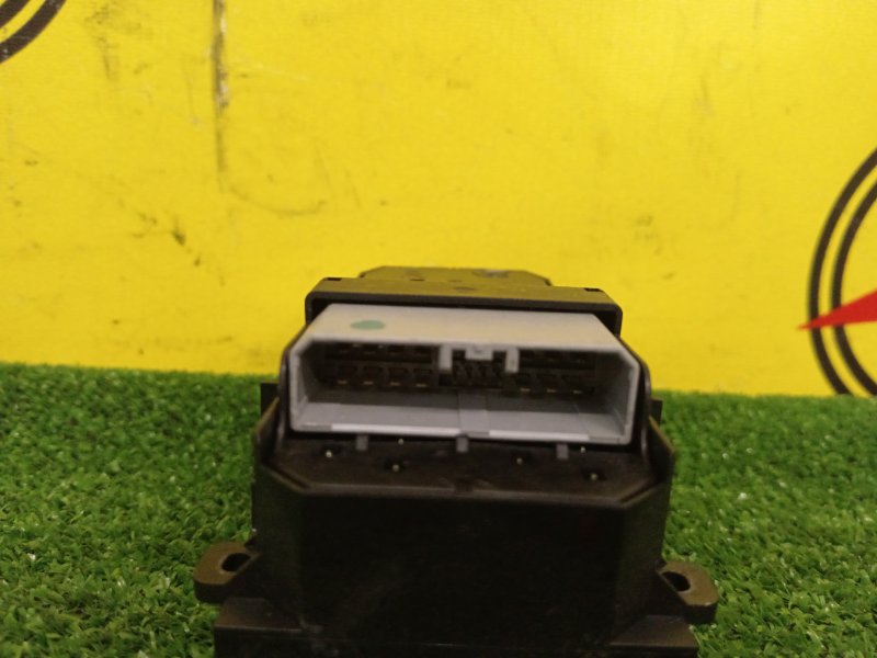 Блок управления стеклоподъемниками, 400 рублей, Красноярск