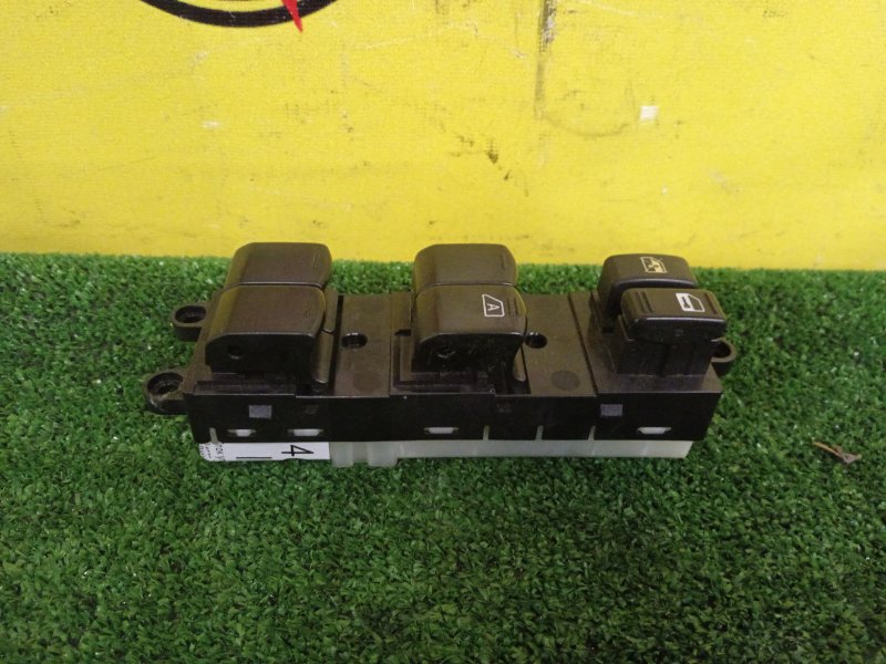 Блок управления стеклоподъемниками, 500 рублей, Красноярск