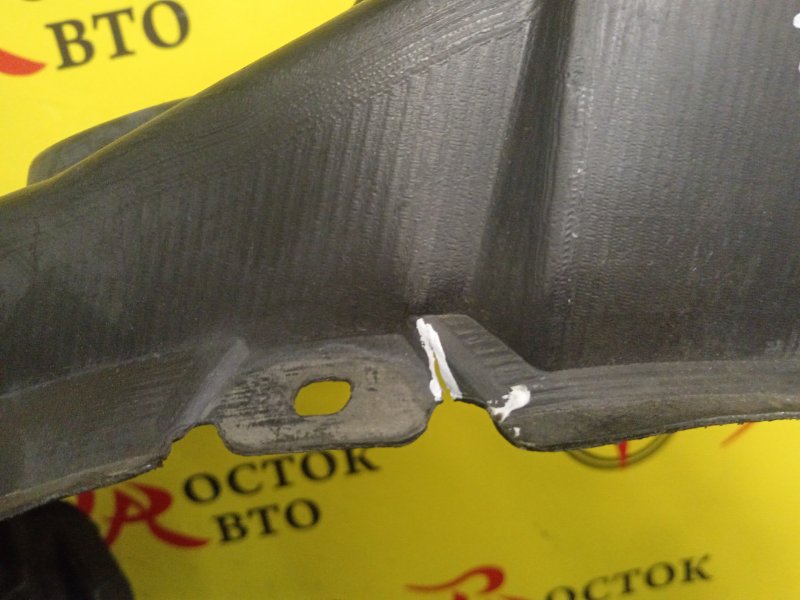 Подкрылок, 1800 рублей, Красноярск