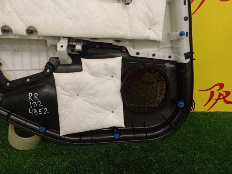 Обшивка боковой двери, 600 рублей, Красноярск