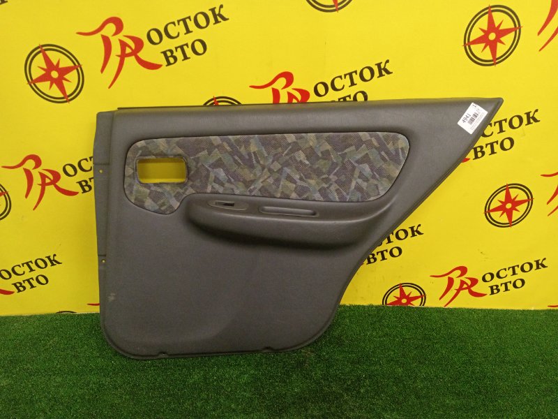 Обшивка боковой двери, 500 рублей, Красноярск