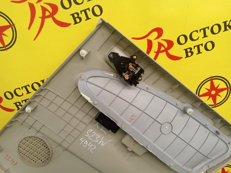 Обшивка боковой двери, 500 рублей, Красноярск