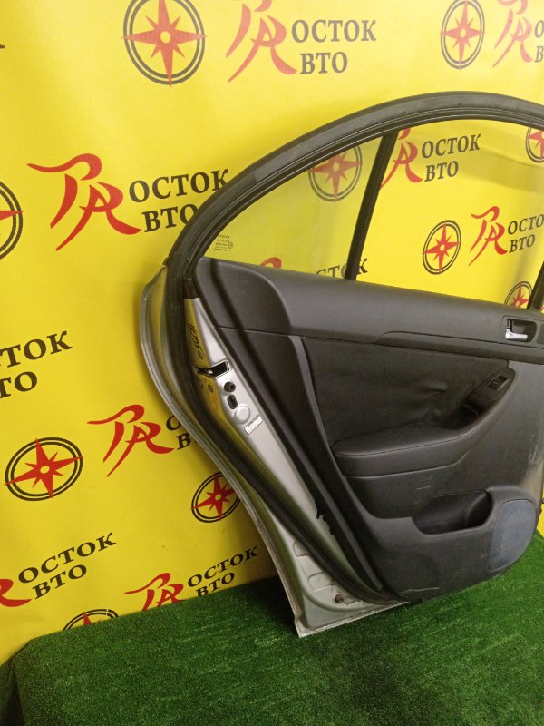 Дверь боковая, 9000 рублей, Красноярск