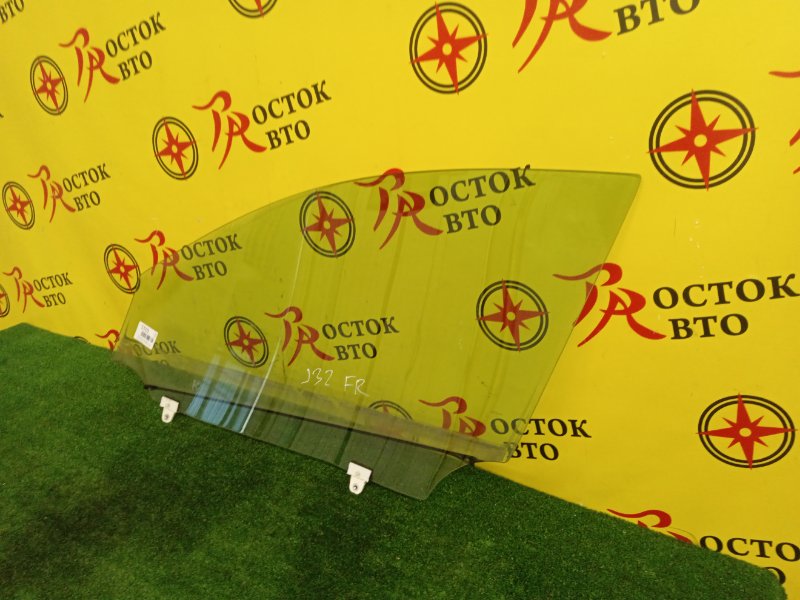 стекло боковое, 1400 рублей, Красноярск