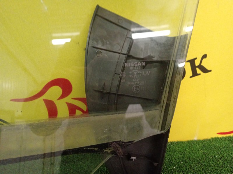 стекло боковое, 1400 рублей, Красноярск