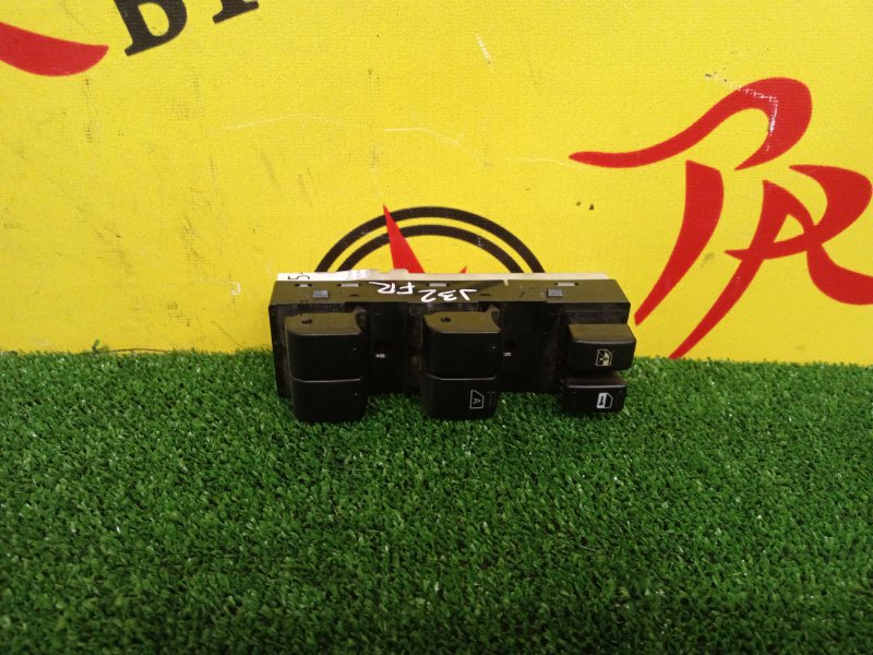 Блок управления стеклоподъемниками, 500 рублей, Красноярск