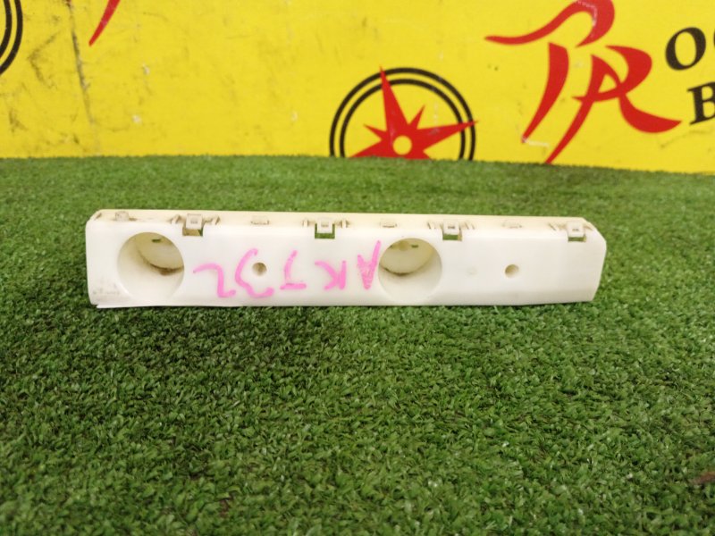 Клипса бампера, 500 рублей, Красноярск