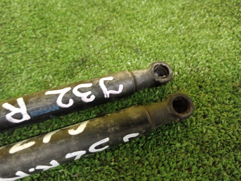 Амортизатор крышки багажника, 800 рублей, Красноярск