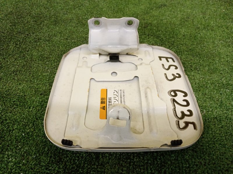 Лючок топливного бака, 300 рублей, Красноярск