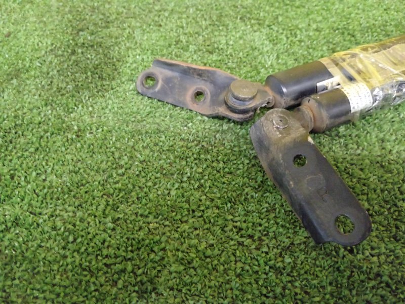 Амортизатор двери багажника, 2000 рублей, Красноярск