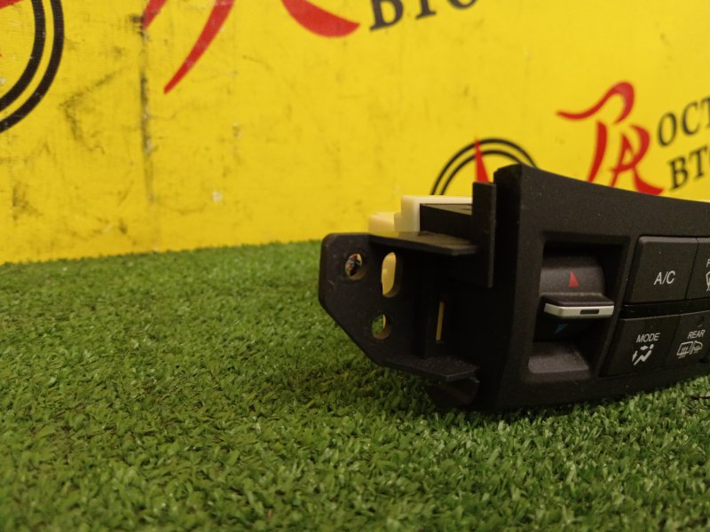 Блок управления климат-контролем, 200 рублей, Красноярск