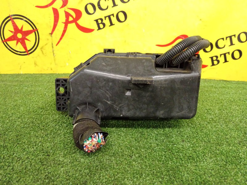 Блок предохранителей под капот, 1000 рублей, Красноярск