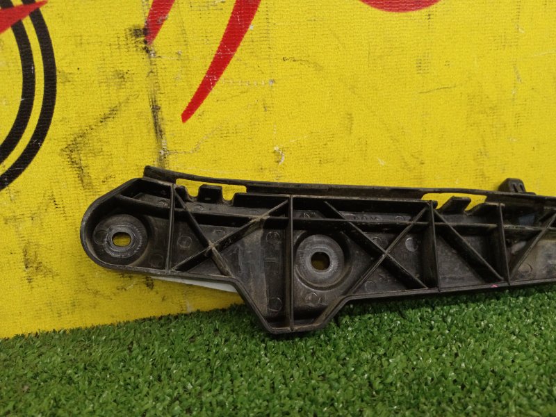 Клипса бампера, 500 рублей, Красноярск