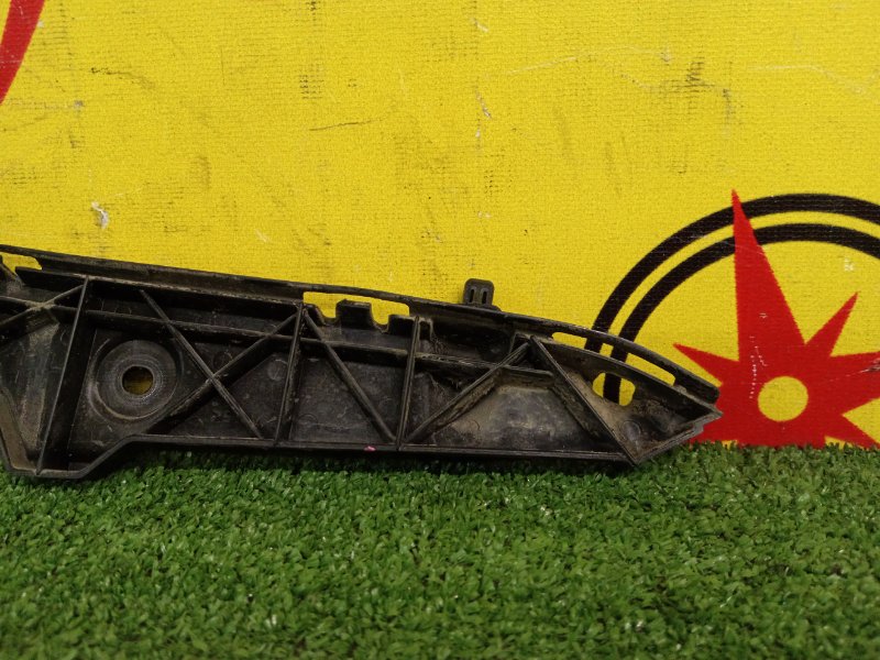 Клипса бампера, 500 рублей, Красноярск