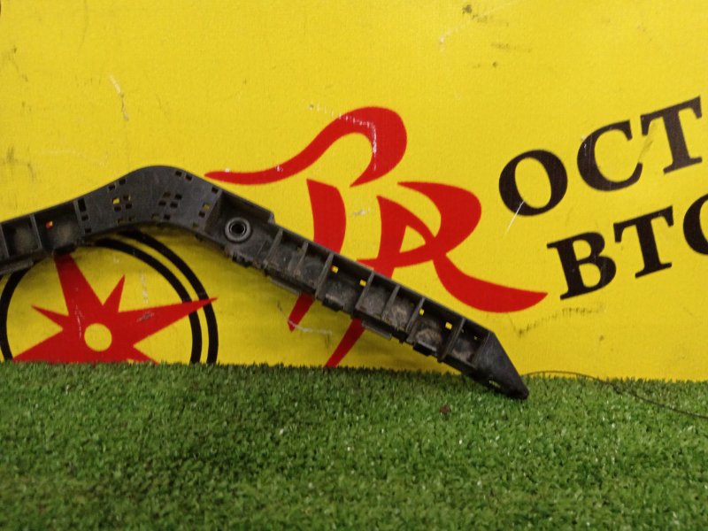 Клипса бампера, 500 рублей, Красноярск