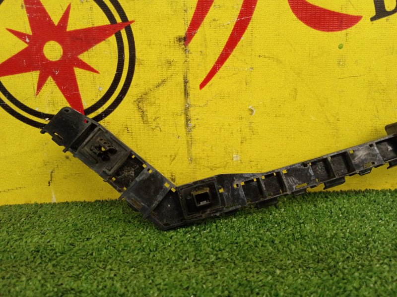 Клипса бампера, 500 рублей, Красноярск