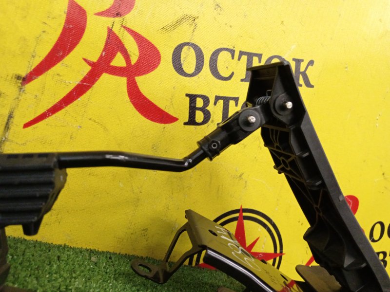 Педаль газа, 1500 рублей, Красноярск