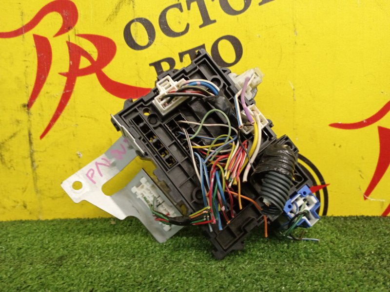 Блок предохранителей салонный, 500 рублей, Красноярск