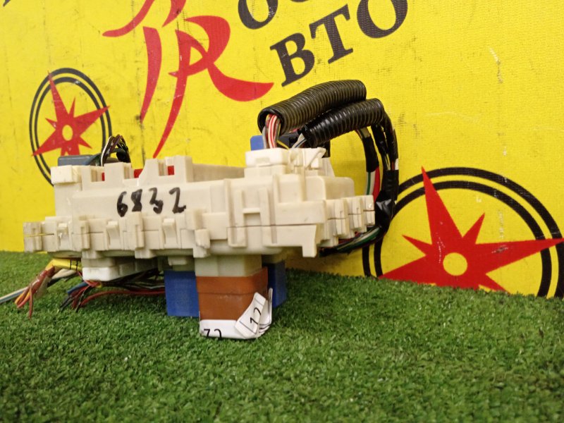 Блок предохранителей салонный, 300 рублей, Красноярск