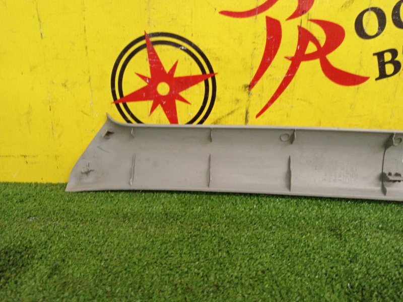 Накладка стойки лобового стекла, 500 рублей, Красноярск