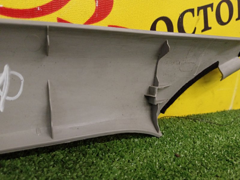 Накладка стойки лобового стекла, 500 рублей, Красноярск