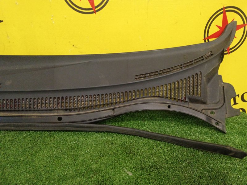 Решетка под лобовое стекло, 400 рублей, Красноярск