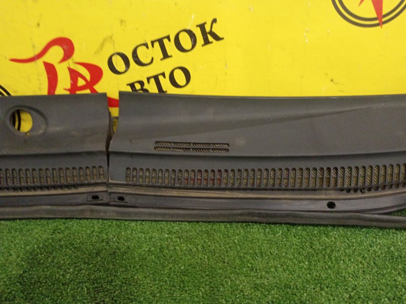 Решетка под лобовое стекло, 400 рублей, Красноярск