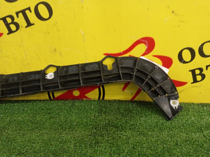 Клипса бампера, 500 рублей, Красноярск