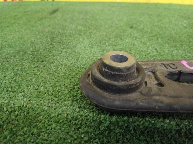 Подушка двигателя, 800 рублей, Красноярск