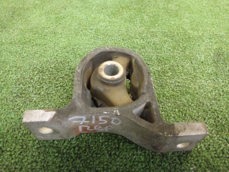 Подушка двигателя, 1000 рублей, Красноярск