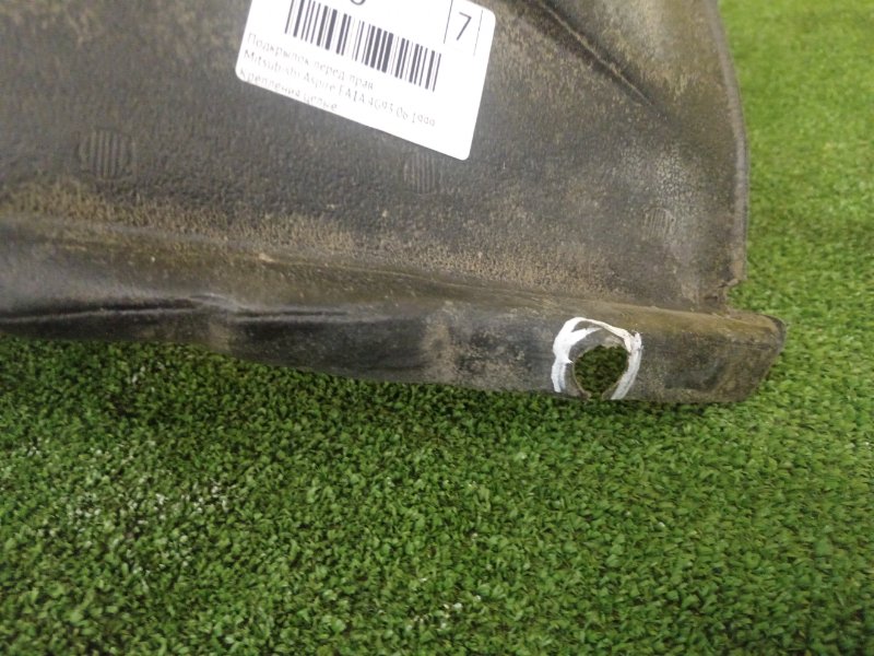 Подкрылок, 2300 рублей, Красноярск