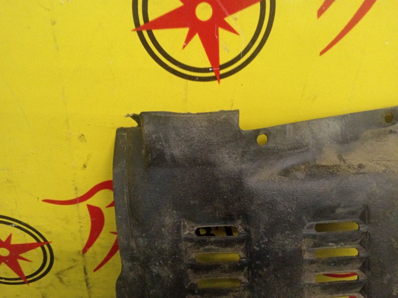 Подкрылок, 2300 рублей, Красноярск