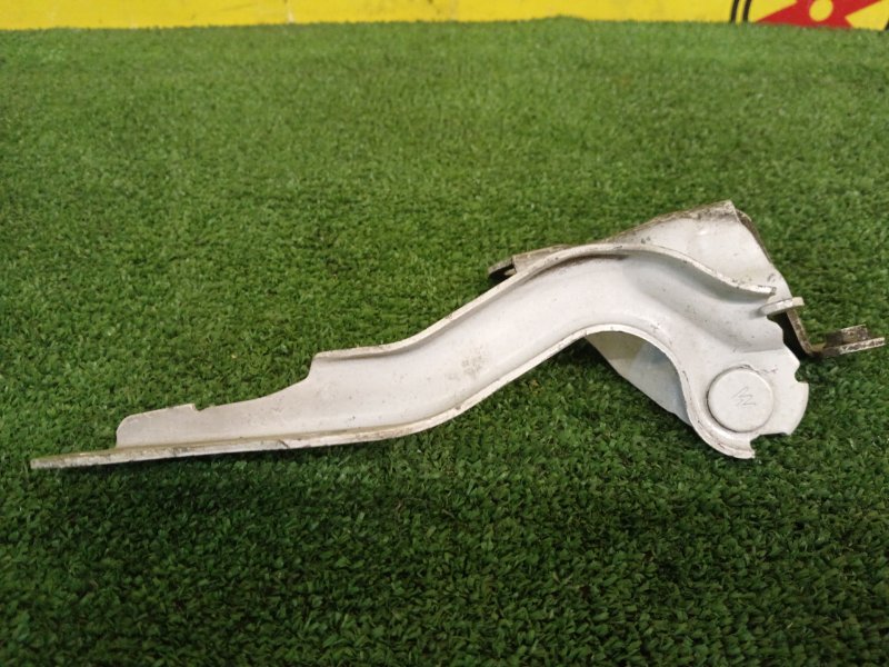 Петля капота, 300 рублей, Красноярск