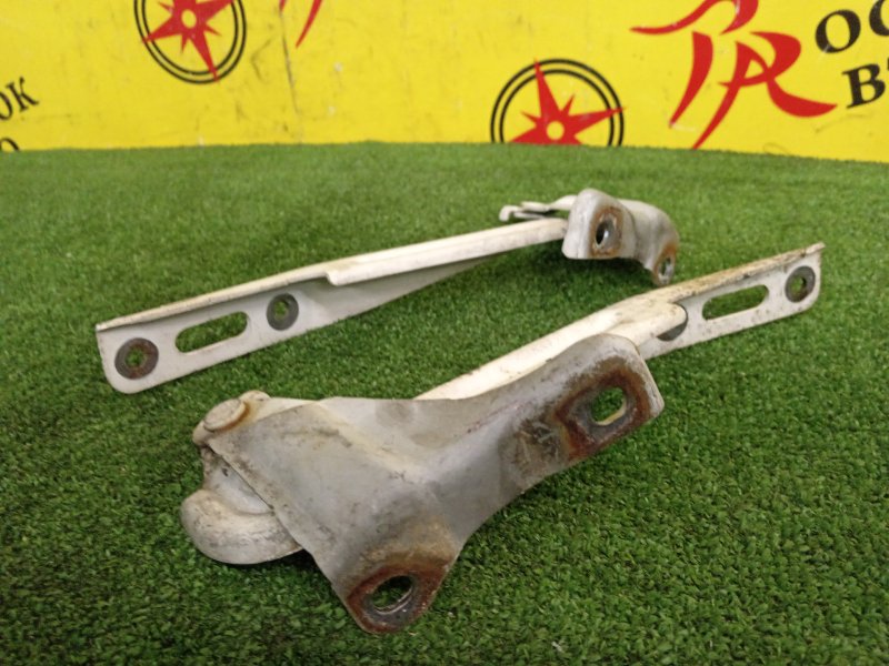 Петля капота, 500 рублей, Красноярск