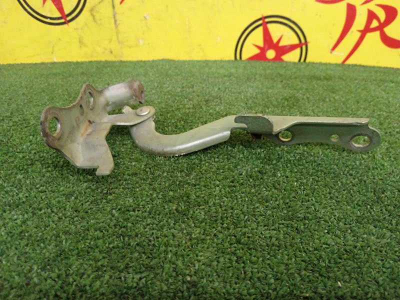 Петля капота, 200 рублей, Красноярск