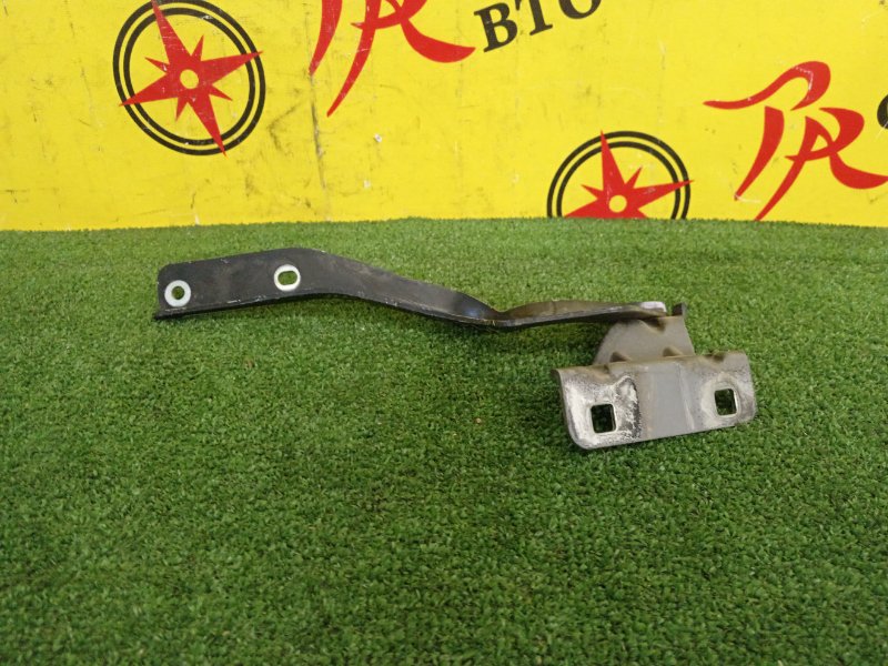 Петля капота, 500 рублей, Красноярск