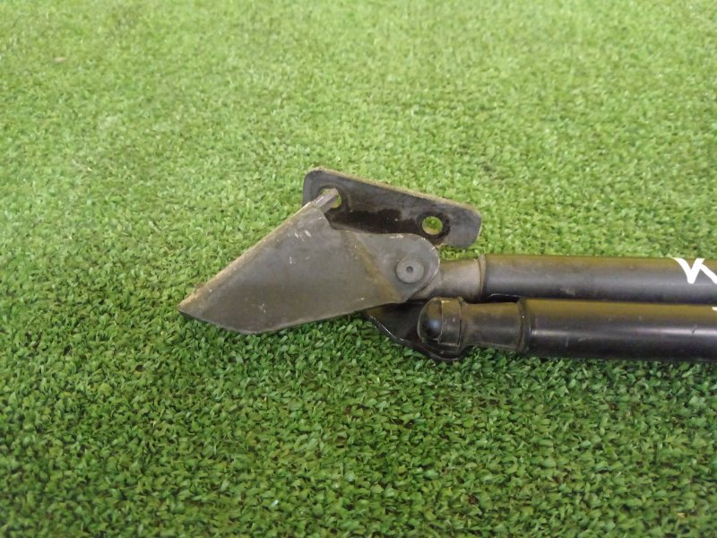 Амортизатор двери багажника, 500 рублей, Красноярск