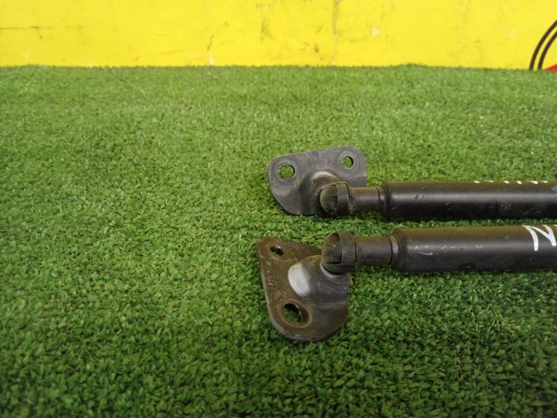 Амортизатор двери багажника, 500 рублей, Красноярск