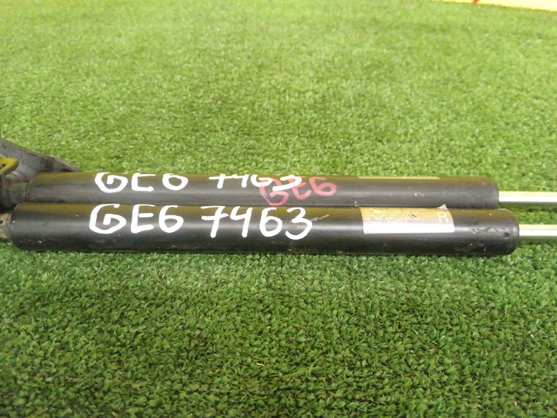 Амортизатор двери багажника, 350 рублей, Красноярск