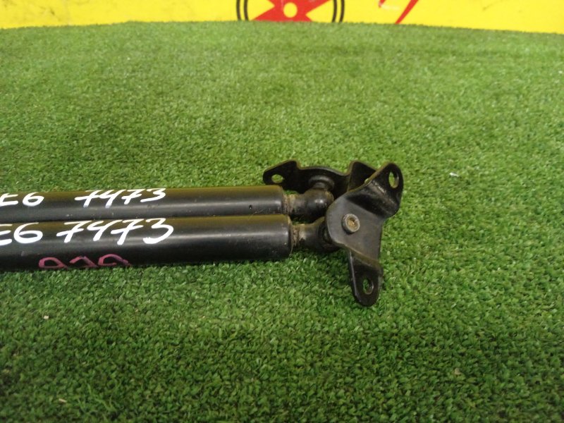 Амортизатор двери багажника, 350 рублей, Красноярск